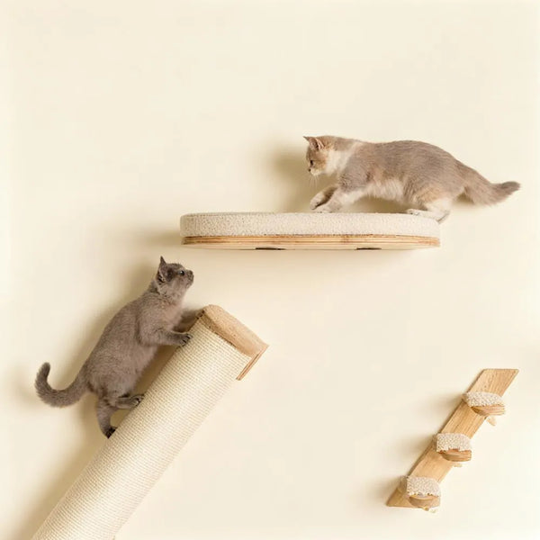 Beige Sisalpole XXL Cat Climbing Wall: Sturdy for Cat Play
